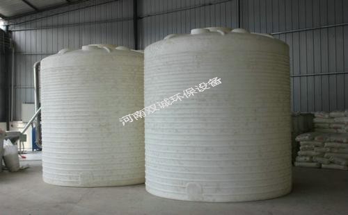 根據哪幾點來選擇PE化工儲罐?