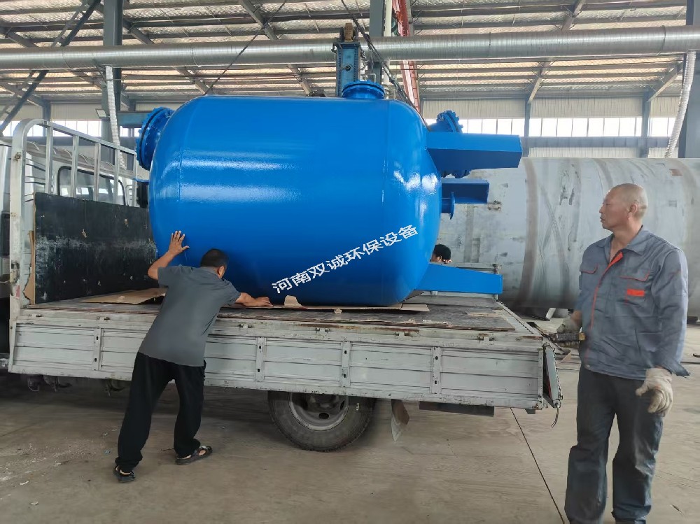 2025.07.11-河南某科技股份有限公司定制碳鋼襯膠儲罐發貨